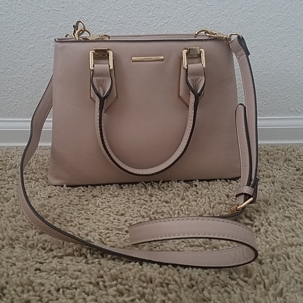 Cool tone pink beige Aldo Purse